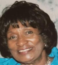 Helen Warren Headshot